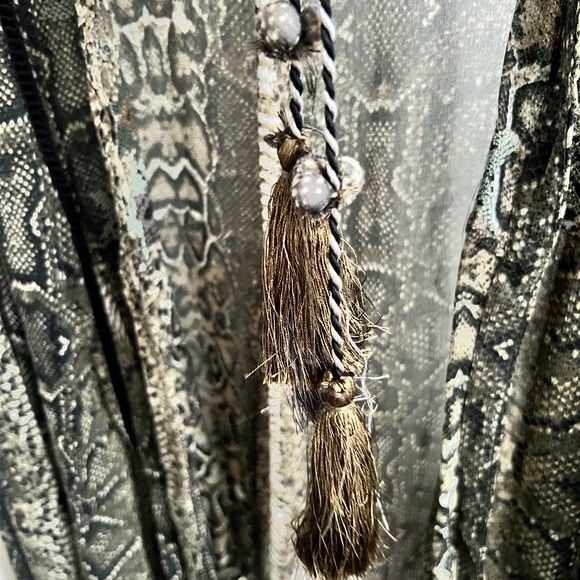 Snake Sprint Zara Blouse with Tassels - size XS - Picture 3 of 6